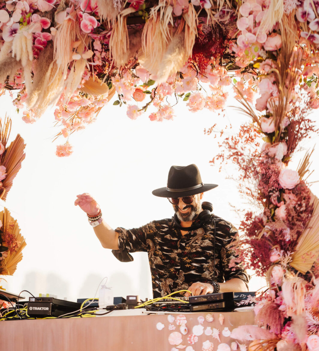 Chus & La Santa